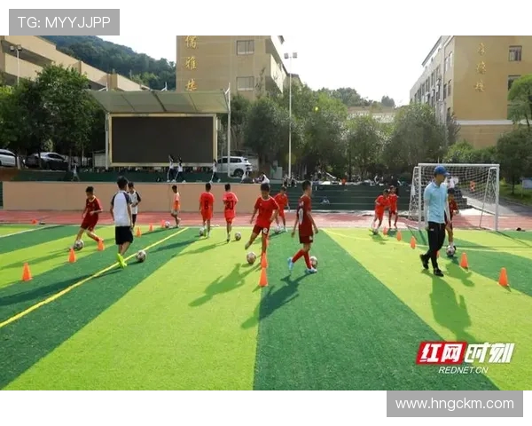 湘超足球联赛蓄势待发 打造本土足球新高地提升区域体育影响力 湘超足球联赛蓄势待发 打造本土足球新高地提升区域体育影响力