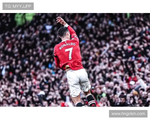 克里斯蒂亚诺罗纳尔多辉煌生涯的奋斗历程与永不止步的传奇精神 克里斯蒂亚诺罗纳尔多辉煌生涯的奋斗历程与永不止步的传奇精神